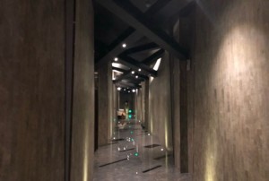 杭州中档酒吧ktv招聘商务接待,中午管饭吗？