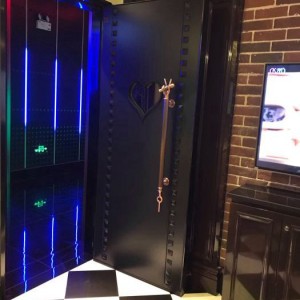 杭州萧山区新街街道附近夜总会招聘酒水促销员,可以兼职吗？