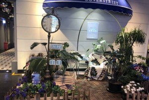 杭州上城区小营街道附近夜总会招聘包厢陪唱,一个月工资多少