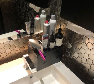 杭州萧山区南阳街道附近夜总会招聘包厢服务员,(不用交台费)