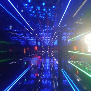 杭州钱塘区下沙街道附近酒吧招聘酒水促销员,接受新人的