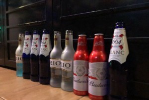 杭州余杭区瓶窑镇附近夜总会招聘包厢服务员,一个月上几天班