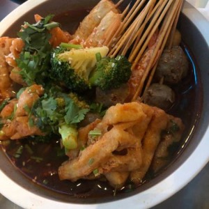 上海小学招聘文案搞笑（上海小学招聘启事：寻找校园里的笑星）