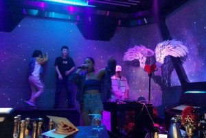 杭州上班轻松的ktv招聘商务迎宾,人员的工作规定和考核标准是怎样的？