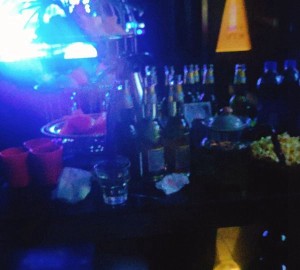 杭州高档夜场招聘商务礼仪,有没有年龄限制_