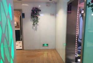 杭州西湖区三墩镇附近酒吧招聘包厢陪唱,有哪些工作岗位