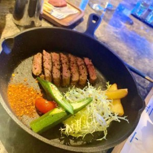 杭州生意好的ktv招聘酒水促销员,上班工作轻松吗_