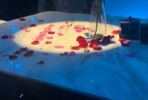 杭州余杭区余杭街道附近夜场招聘包厢管家,工作好做吗？