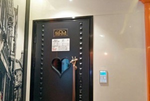 杭州知名的夜场ktv招聘商务迎宾,一天能上几个班_