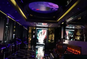 杭州西湖区北山街道附近酒吧招聘包厢管家,跟领队还是直招
