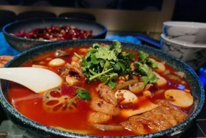 杭州哪个区ktv招聘商务接待,还有哪些职位